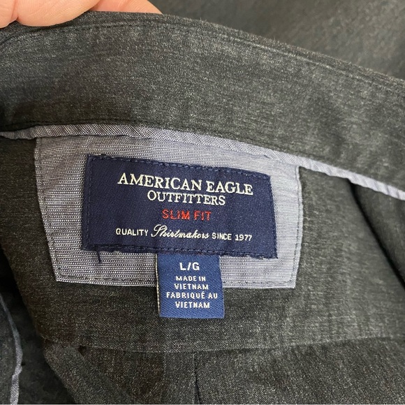 American Eagle Men’s Gray Slim Fit Long Sleeve Button Down - Picture 4 of 6